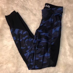 Blue camo leggings